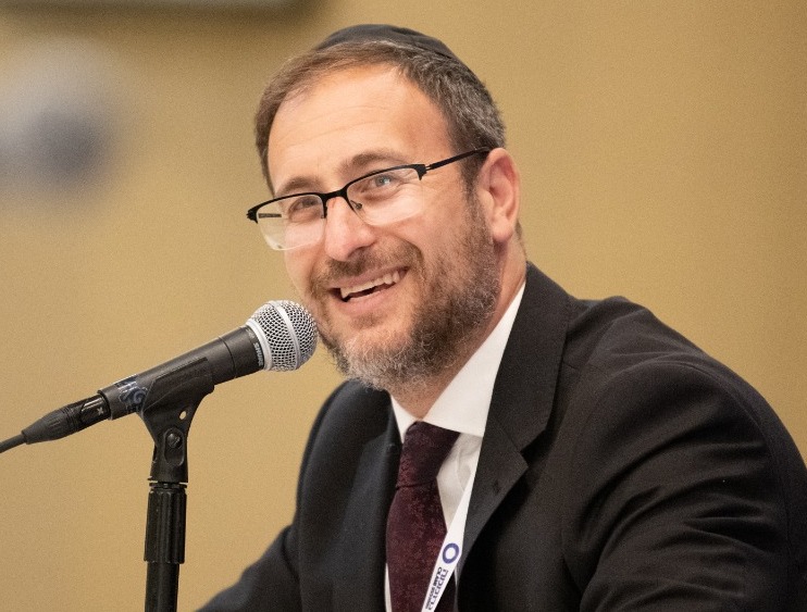 Portrait of Rabbi Ari Koretzky